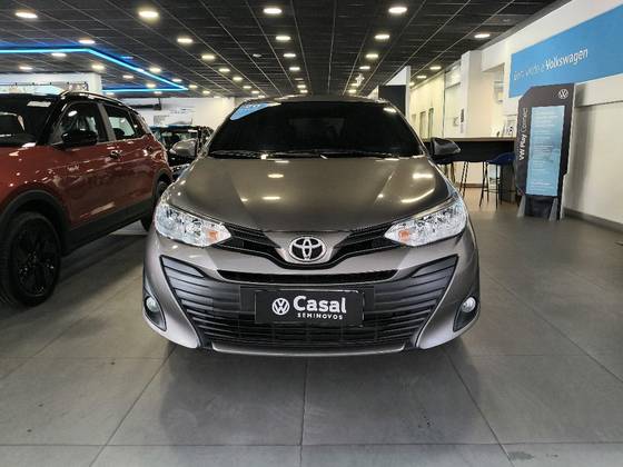 TOYOTA YARIS 1.5 16V FLEX SEDAN XL PLUS TECH MULTIDRIVE TOYOTA YARIS 1.5 16V FLEX SEDAN XL PLUS TECH MULTIDRIVE